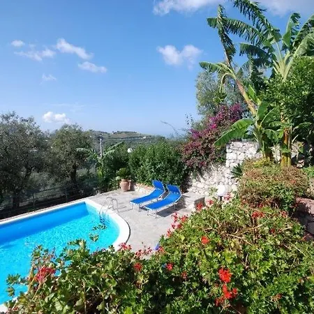 Villa Conca Verde Sleeps 8 Pool Wifi Massa Lubrense